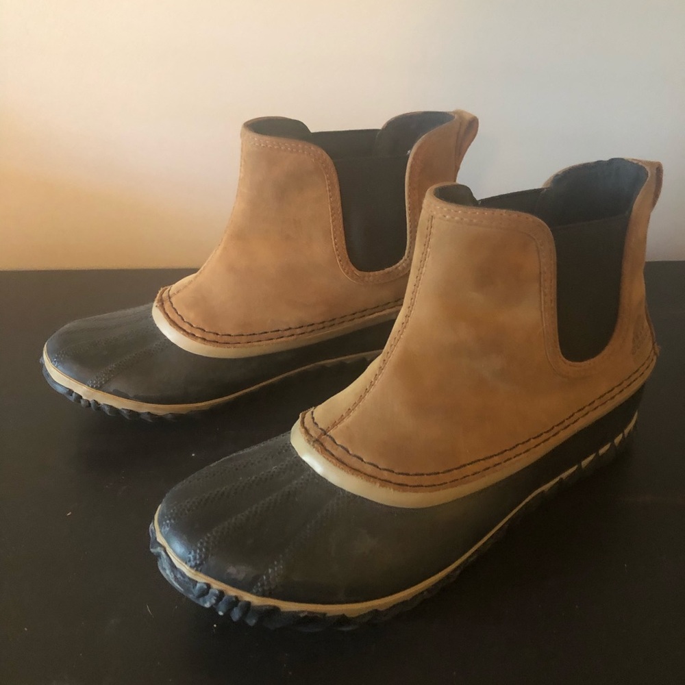Sorel rain boots